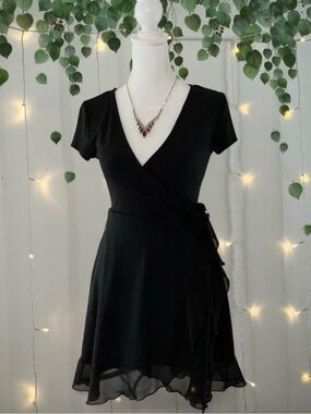 Ardene Black Short Sleeve Wrap Dress